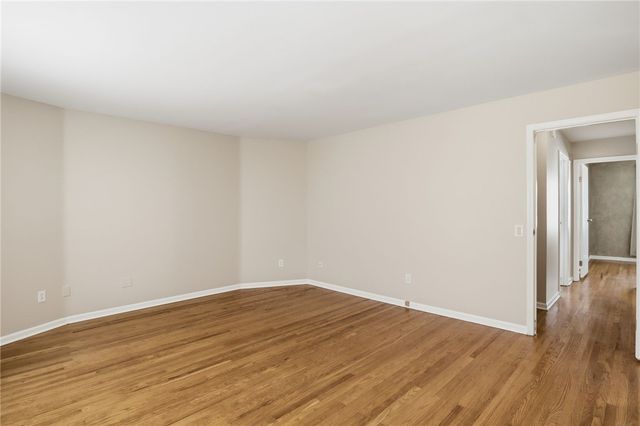 140 New Wickham Drive, Penfield, NY 14526