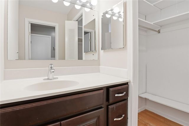 140 New Wickham Drive, Penfield, NY 14526