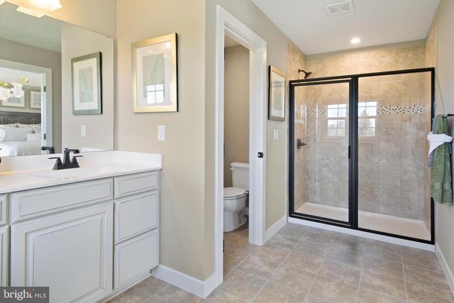 1250 WALLACE WAY, Ranson, WV 25438