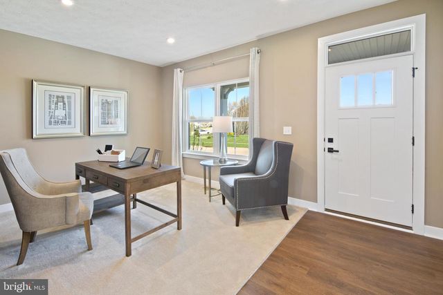 1250 WALLACE WAY, Ranson, WV 25438