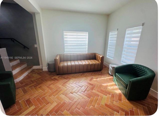 905 SW 13th Court, Miami, FL 33135