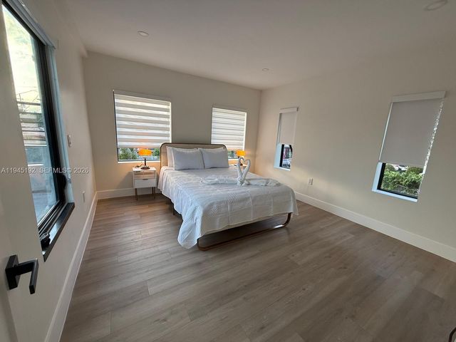 905 SW 13th Court, Miami, FL 33135