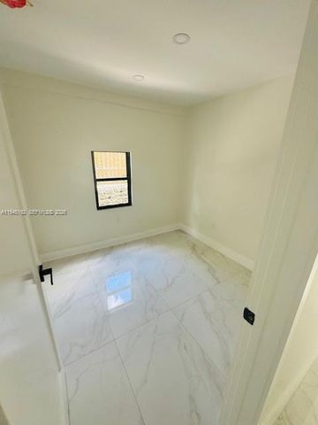 905 SW 13th Court, Miami, FL 33135