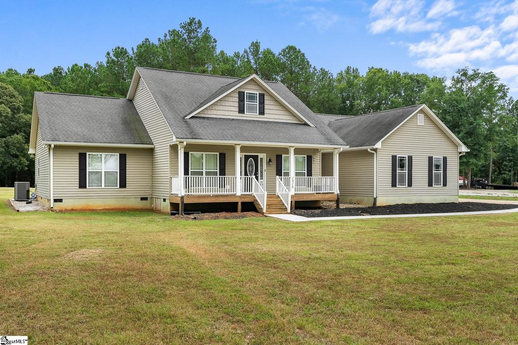 1215 Grady Hall Road, Anderson, SC 29626