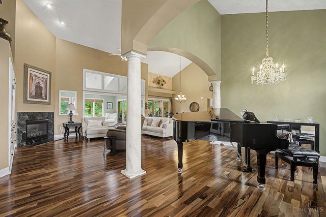 55 Pinehurst Place, Springboro, OH 45066