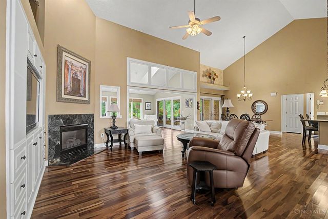 55 Pinehurst Place, Springboro, OH 45066