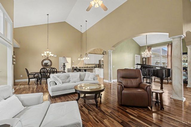 55 Pinehurst Place, Springboro, OH 45066