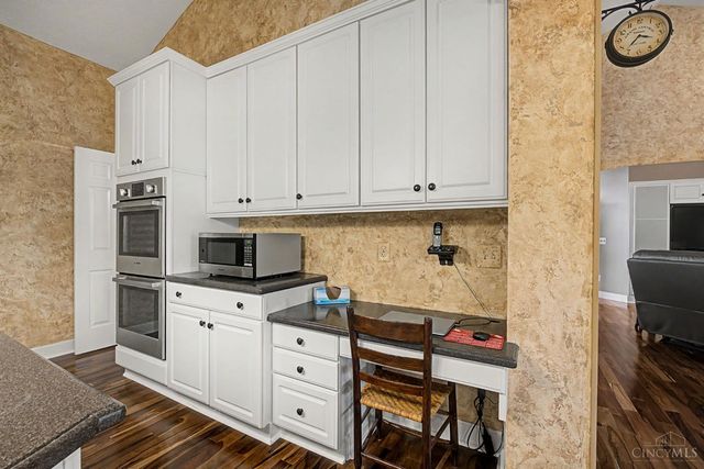 55 Pinehurst Place, Springboro, OH 45066