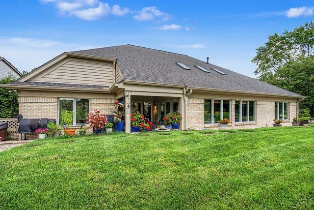 55 Pinehurst Place, Springboro, OH 45066