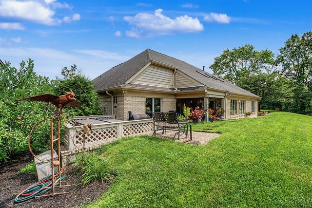 55 Pinehurst Place, Springboro, OH 45066