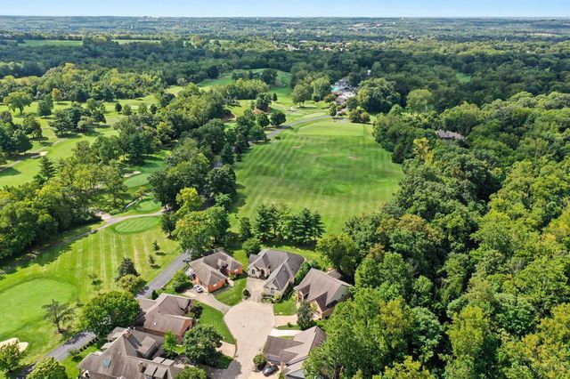 55 Pinehurst Place, Springboro, OH 45066