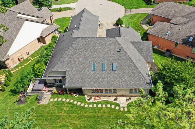 55 Pinehurst Place, Springboro, OH 45066