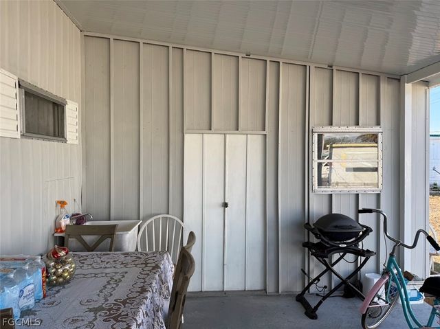 123 Flame LN, North Fort Myers, FL 33917