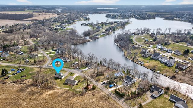 10568 Woodbrook Drive, Somerset Twp, MI 49233