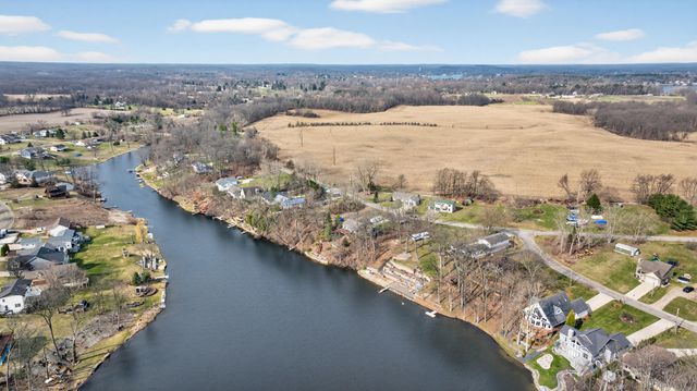 10568 Woodbrook Drive, Somerset Twp, MI 49233