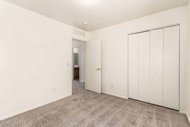 1379 W Via Rio Blanco, Tucson, AZ 85714