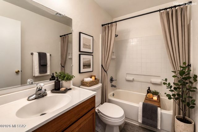 1379 W Via Rio Blanco, Tucson, AZ 85714