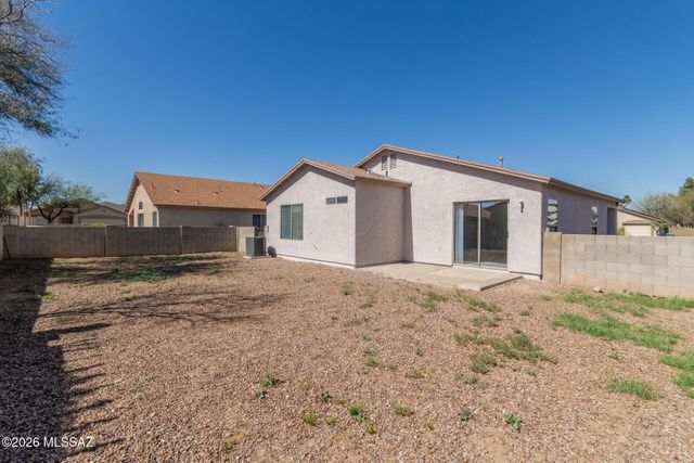 1379 W Via Rio Blanco, Tucson, AZ 85714