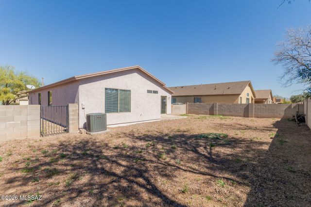 1379 W Via Rio Blanco, Tucson, AZ 85714
