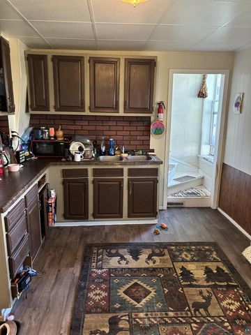 4031 E 2nd St, Superior, WI 54880