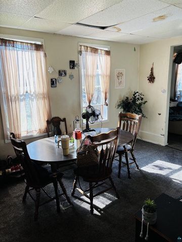 4031 E 2nd St, Superior, WI 54880