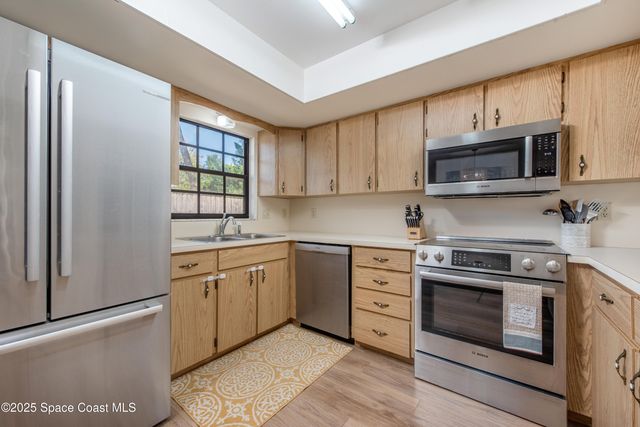 128 Lagoon Avenue, Melbourne, FL 32901