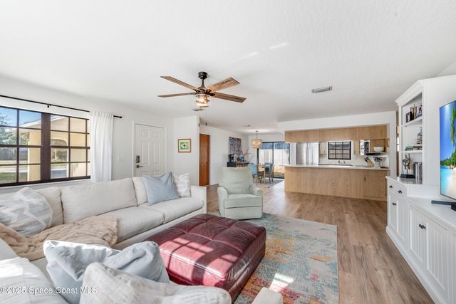 128 Lagoon Avenue, Melbourne, FL 32901