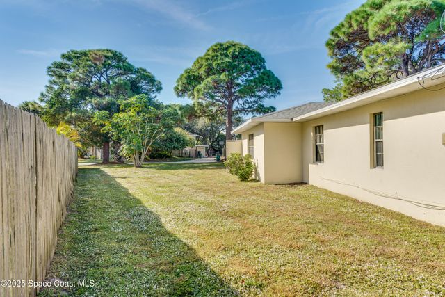 128 Lagoon Avenue, Melbourne, FL 32901