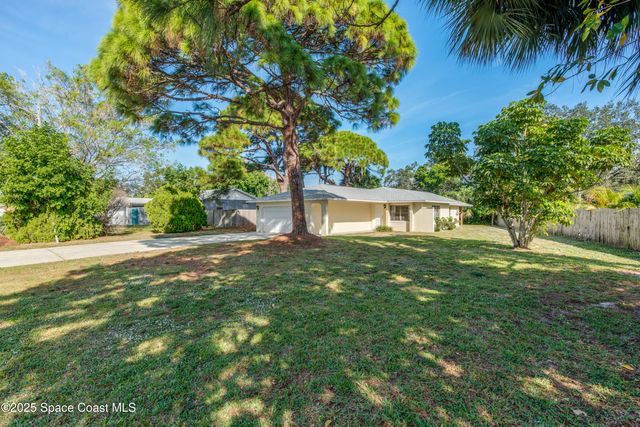 128 Lagoon Avenue, Melbourne, FL 32901