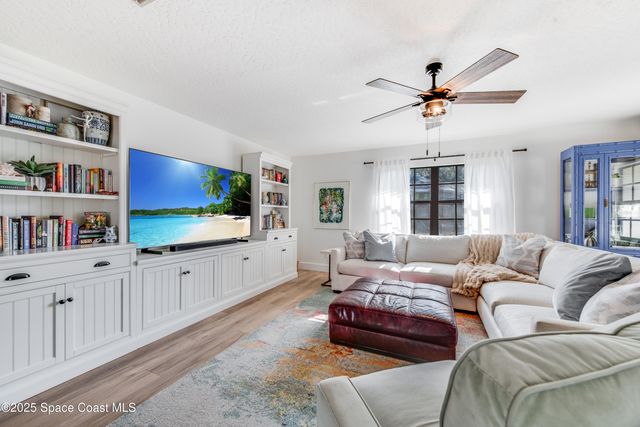 128 Lagoon Avenue, Melbourne, FL 32901