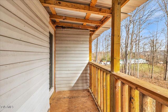 250 Horseshoe Bend Road, Rogersville, TN 37857