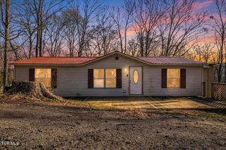 250 Horseshoe Bend Road, Rogersville, TN 37857