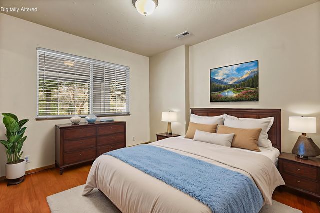 12723 Old Oregon Trail, Redding, CA 96003