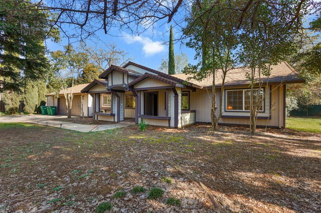 12723 Old Oregon Trail, Redding, CA 96003