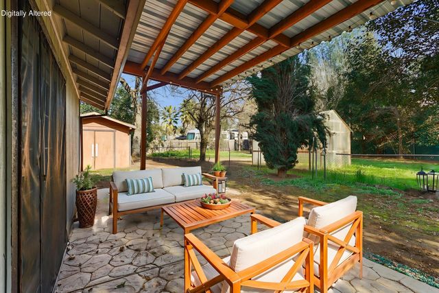 12723 Old Oregon Trail, Redding, CA 96003