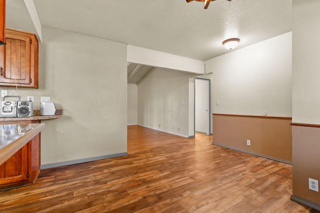 12723 Old Oregon Trail, Redding, CA 96003