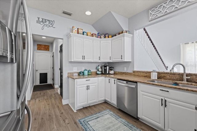 2600 SE 48TH AVENUE, Trenton, FL 32693