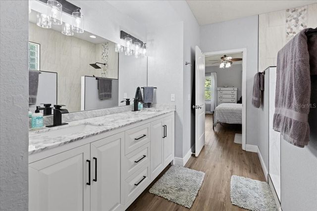 2600 SE 48TH AVENUE, Trenton, FL 32693