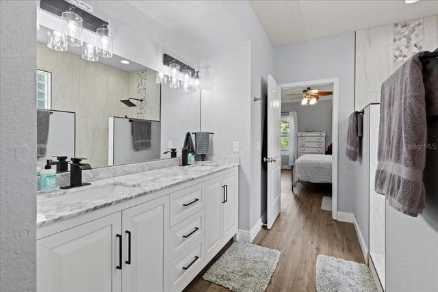 2600 SE 48TH AVENUE, Trenton, FL 32693