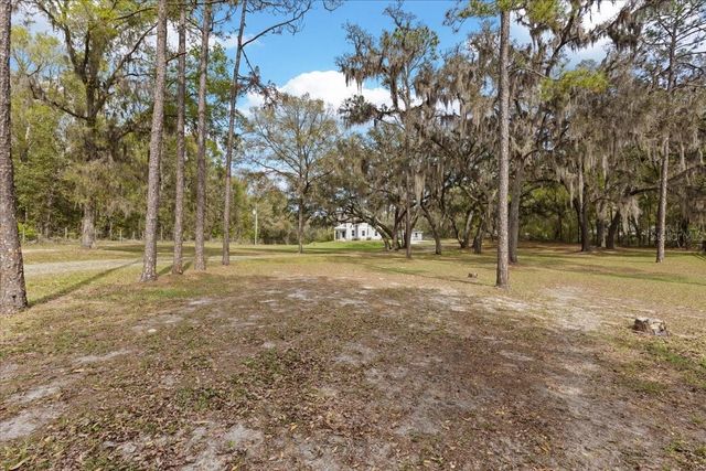 2600 SE 48TH AVENUE, Trenton, FL 32693
