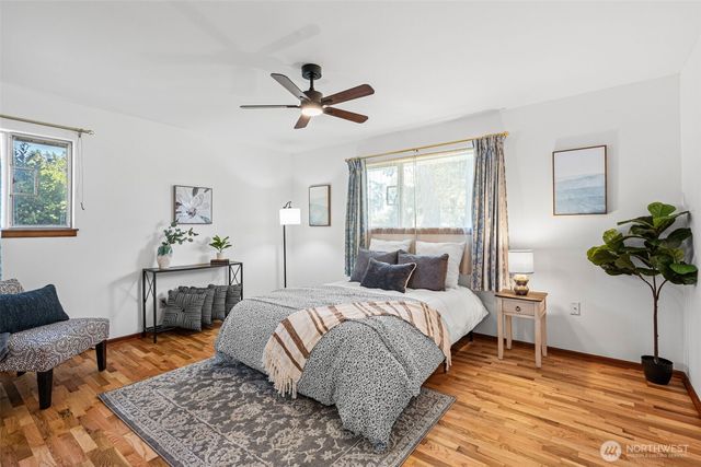 10005 Becker Drive SW, Lakewood, WA 98499