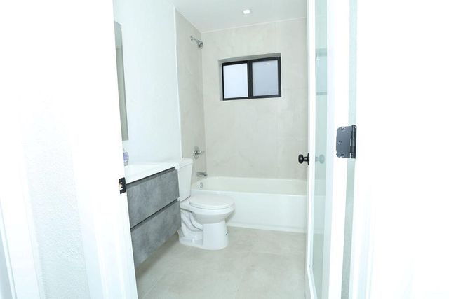1781 NW 154th Street, Miami Gardens, FL 33054