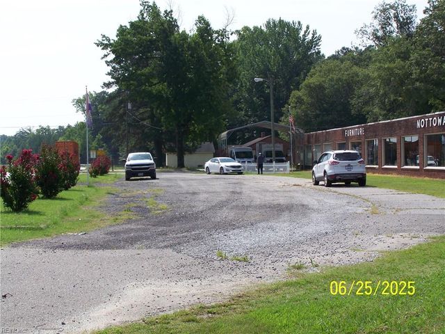 28470 Southampton PW, Courtland, VA 23837