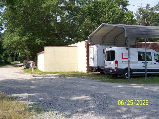 28470 Southampton PW, Courtland, VA 23837