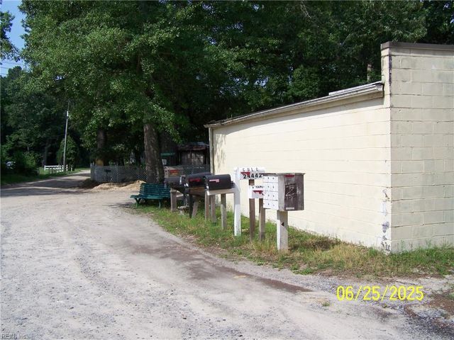 28470 Southampton PW, Courtland, VA 23837