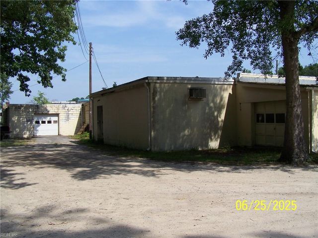 28470 Southampton PW, Courtland, VA 23837