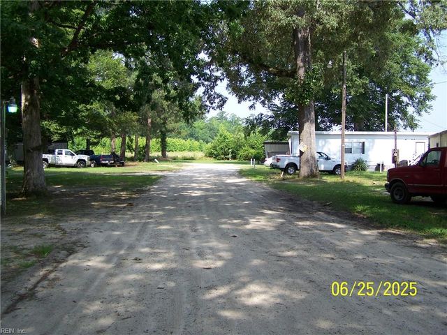 28470 Southampton PW, Courtland, VA 23837