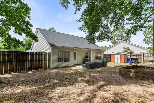 8766 Tigershark Avenue, North Charleston, SC 29406