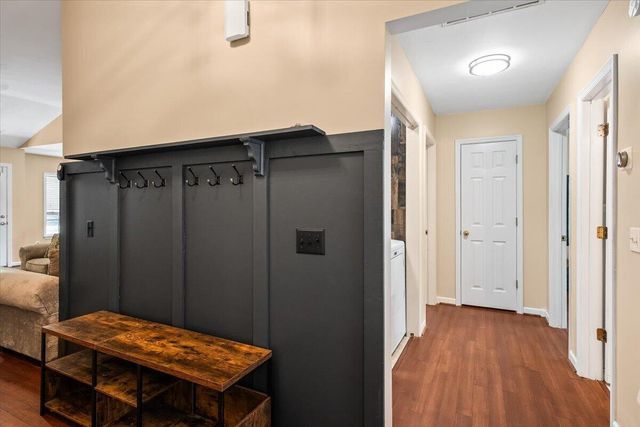 8766 Tigershark Avenue, North Charleston, SC 29406