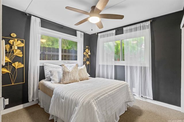 49-797 Kamehameha Highway, Kaaawa, HI 96730